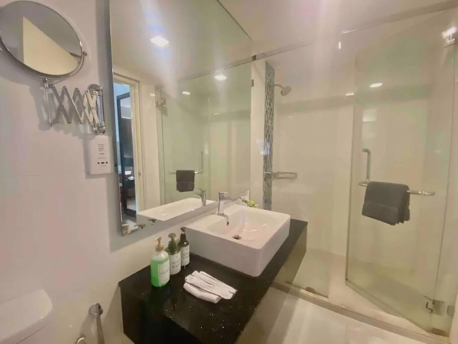 Apartment Maritime Suite - 2Min Drive To Georgetown 18Min From Airport Seaview Luxury 2Br 2 Bathrooms Suites Jelutong